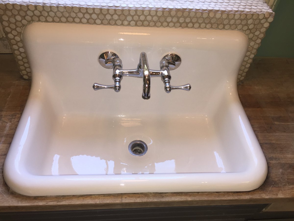 MiraclemethodGA's tweet image. Do you have an antique sink that you just Love and would like restored? Miracle Method can bring it back to life for you!!