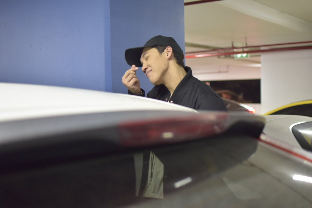 molnoknoy's tweet photo. ✌❤ #KS ขาออก #ลอดลายมังกรเดอะมิวสิคัล #27NOV2016 https://t.co/B6JBgNTdfY
