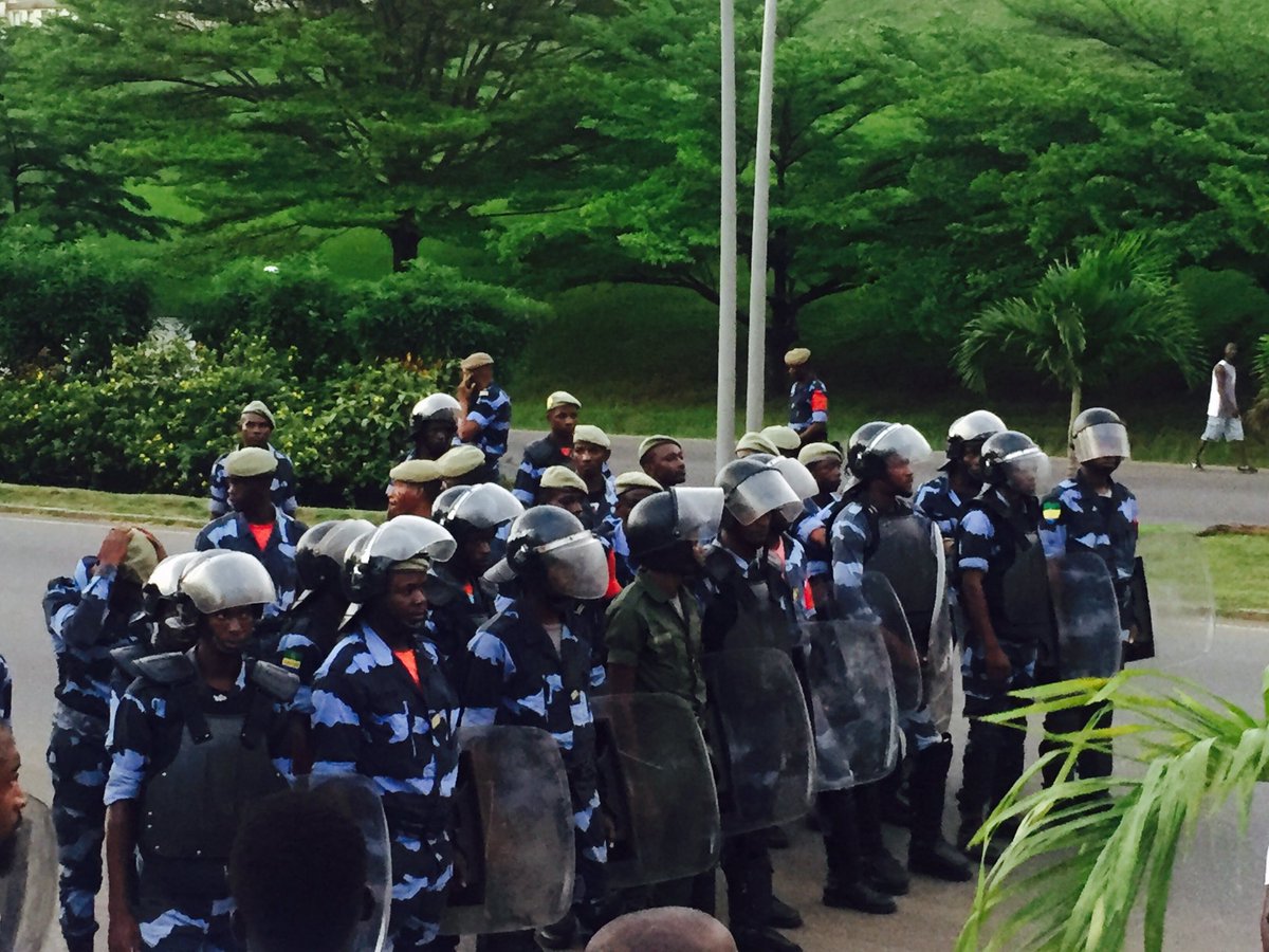 hleckat's tweet photo. Hotel M'plaza #Gabon https://t.co/ciBz9RmlCb