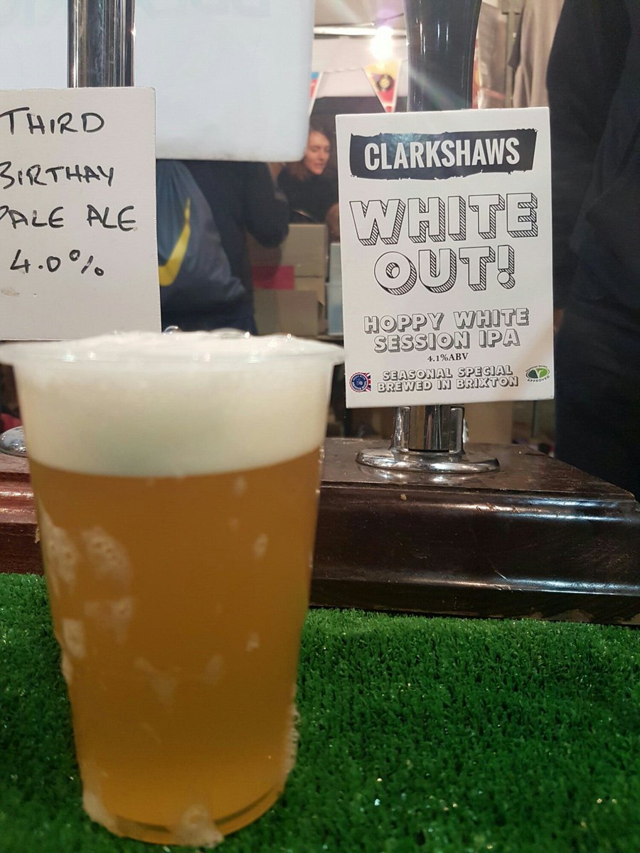 MyCheekyPint's tweet image. #beer No.3 &amp;amp; 4 @LondonBrewMkt: @Clarkshaws

Strange Brew:Sour aromas, balanced beer overall

White Out!: seasonal flavours, great aftertaste