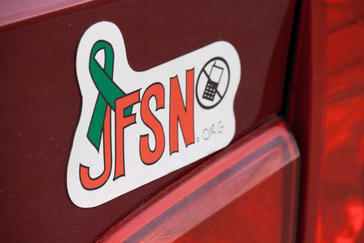 JoshFieldSN's tweet photo. Purchase a JFSN magnet &amp; help us put an end to #distracteddriving. https://t.co/OUKOEVhQFK
