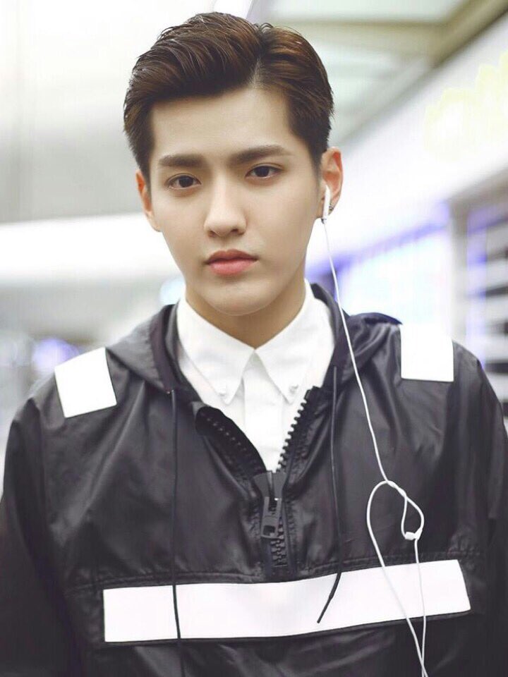nanakpoplover's tweet photo. #kriswujulybillboard #Kriswu #exokris #KrisWuJuly #EXO #exoで妄想
When I see you I get perplex and dumbstruck because you are so attractive https://t.co/Dp1go2jdSJ