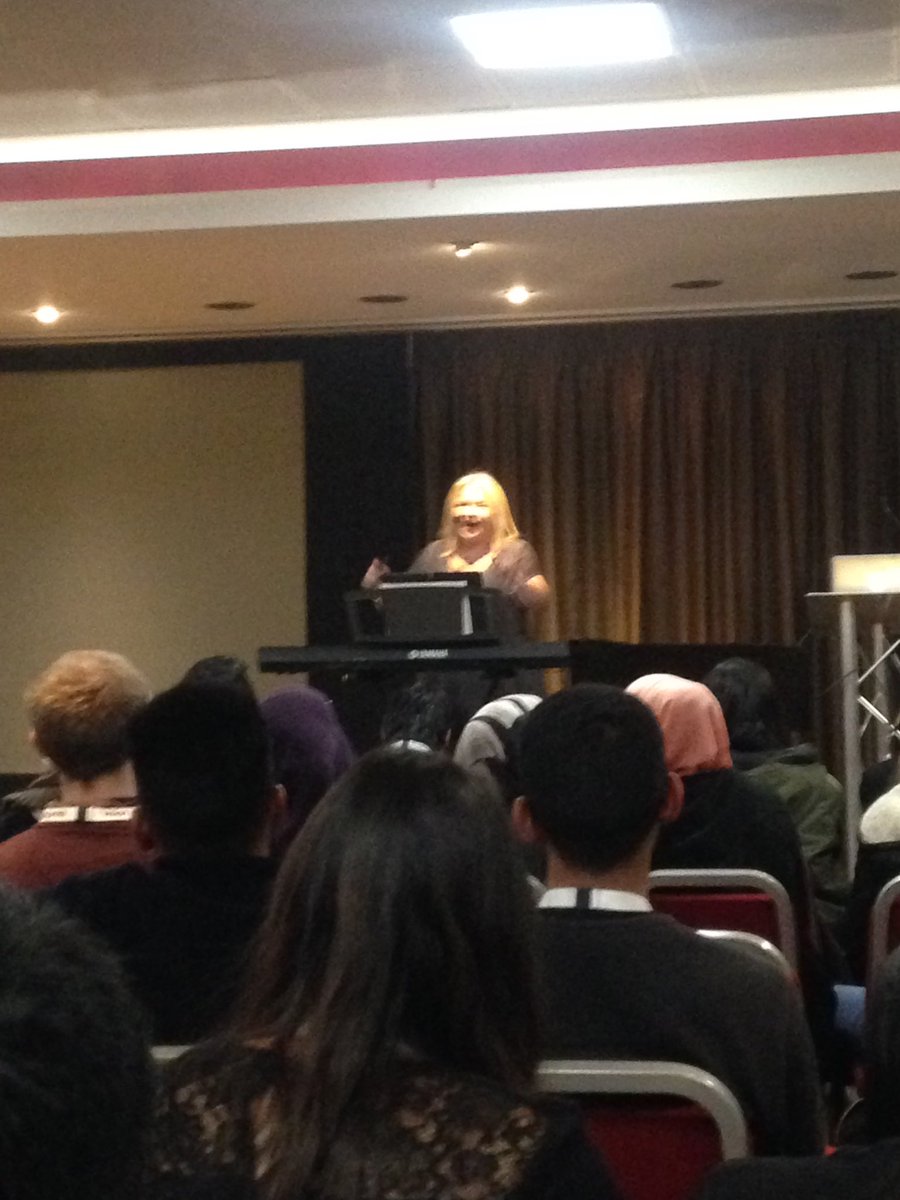 BCLABuds's tweet photo. Sarah morgan!! #AOPStudentConference https://t.co/mnGo9MZ8fN