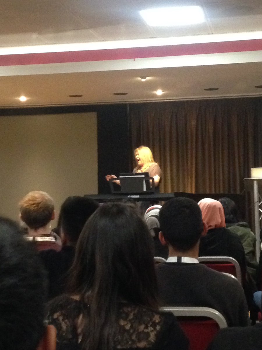 BCLABuds's tweet photo. Sarah morgan!! #AOPStudentConference https://t.co/mnGo9MZ8fN