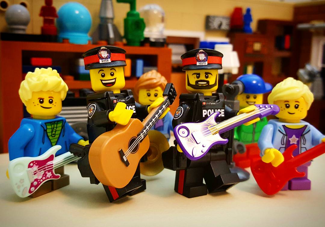 Worksheet How To Teach Kids Division lego cop in gta on twitter officers from 55 division created rock55 after school program to teach kids guitar lessons d