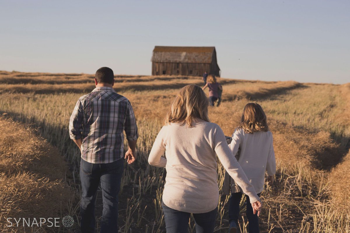 synapsegum's tweet photo. Today is the perfect day to be present &amp; spend time with your friends &amp; family. #becalm #livehealthy #optoutside https://t.co/i2mHuFfcDz