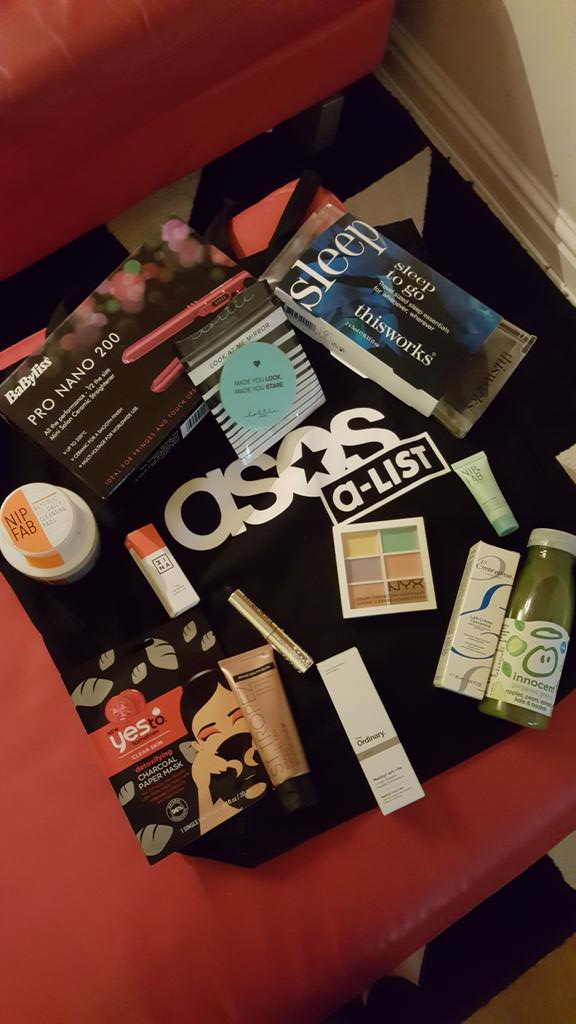 SaraMarieWhite's tweet photo. Spoilt rotten @asos today thank you for having me! #asosalist https://t.co/ydrNbCtDLc