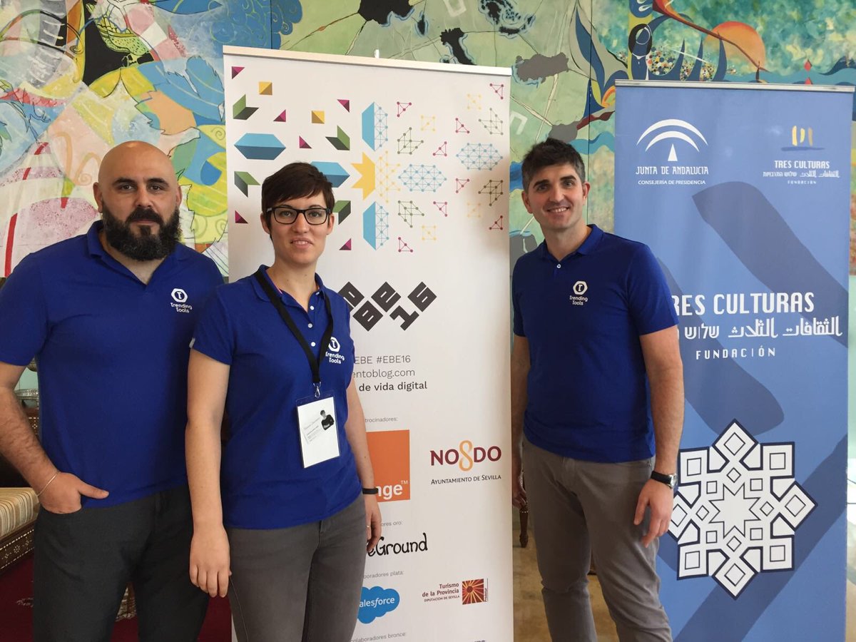 Trending_Tools's tweet photo. Muchas gracias desde #TTools16 a la organización del @ebe y en especial a @luisrull por invitarnos a este espectacular #EBE16 #VerdeEBE https://t.co/75XkFjNrBp