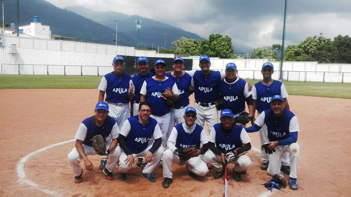 jankery's tweet photo. @leoperiodista Equipo d Softball tiene plata segura, mañana la final https://t.co/wgXVRyo6IA