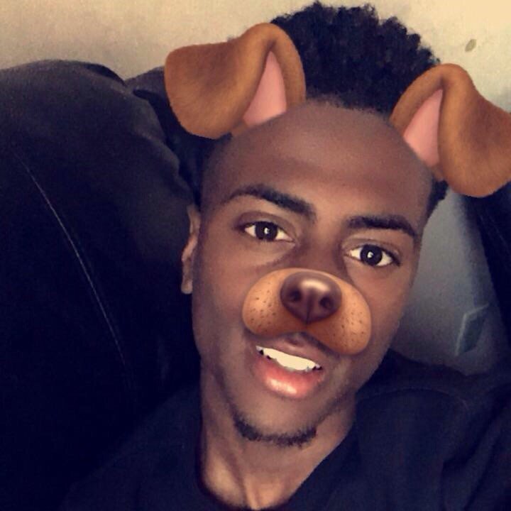 munajama321's tweet photo. Quick live Bored at work#Liveme 🙈🔥PBGJOHN _T☝️👑: https://t.co/jn0Lyu8J8o https://t.co/iT5KA6LIVv