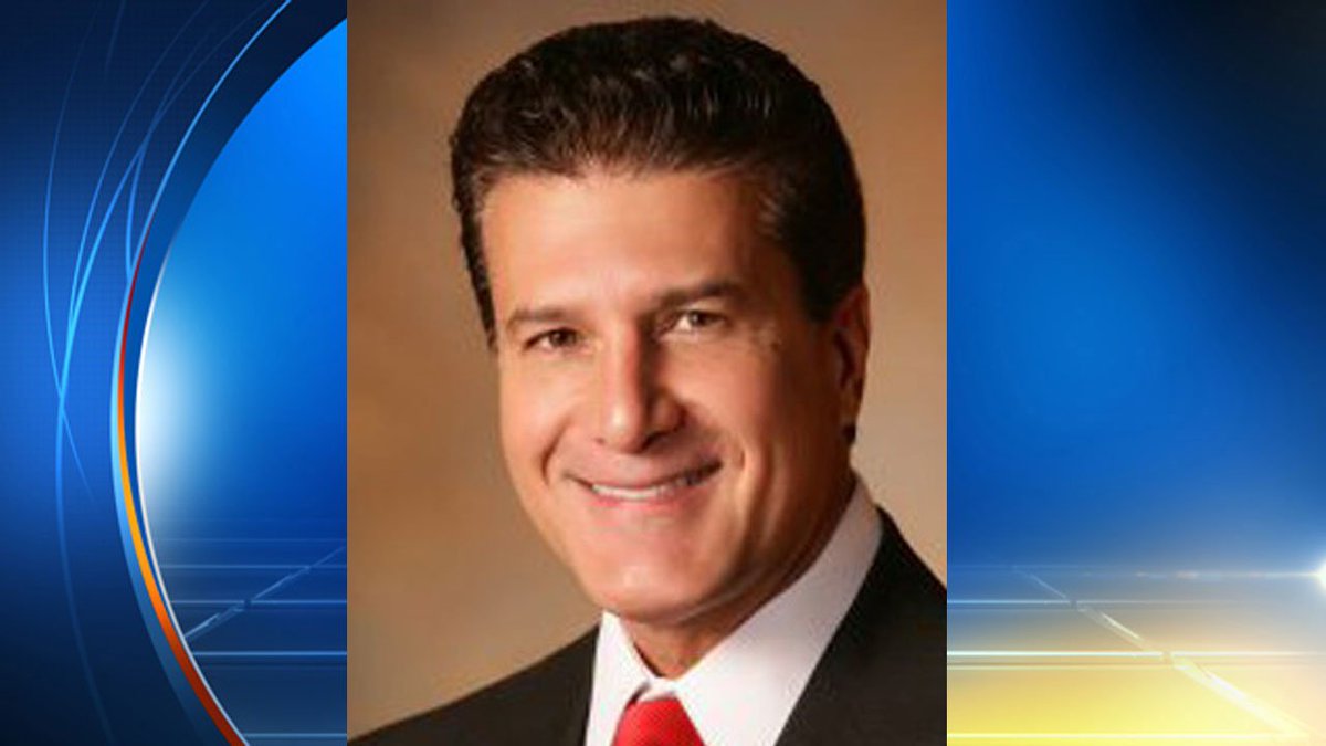 Hialeah mayor remembers Fidel Castro as tyrant, dictator fw.to/69q3s3c?utm_me… https://t.co/ye1LKbO2jp