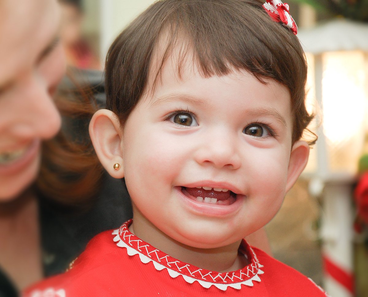 VisualoUK's tweet image. Are you looking for the perfect xmas present? #giftideas why not purchasing a photo session or photo album voucher? visualouk.com/xmas