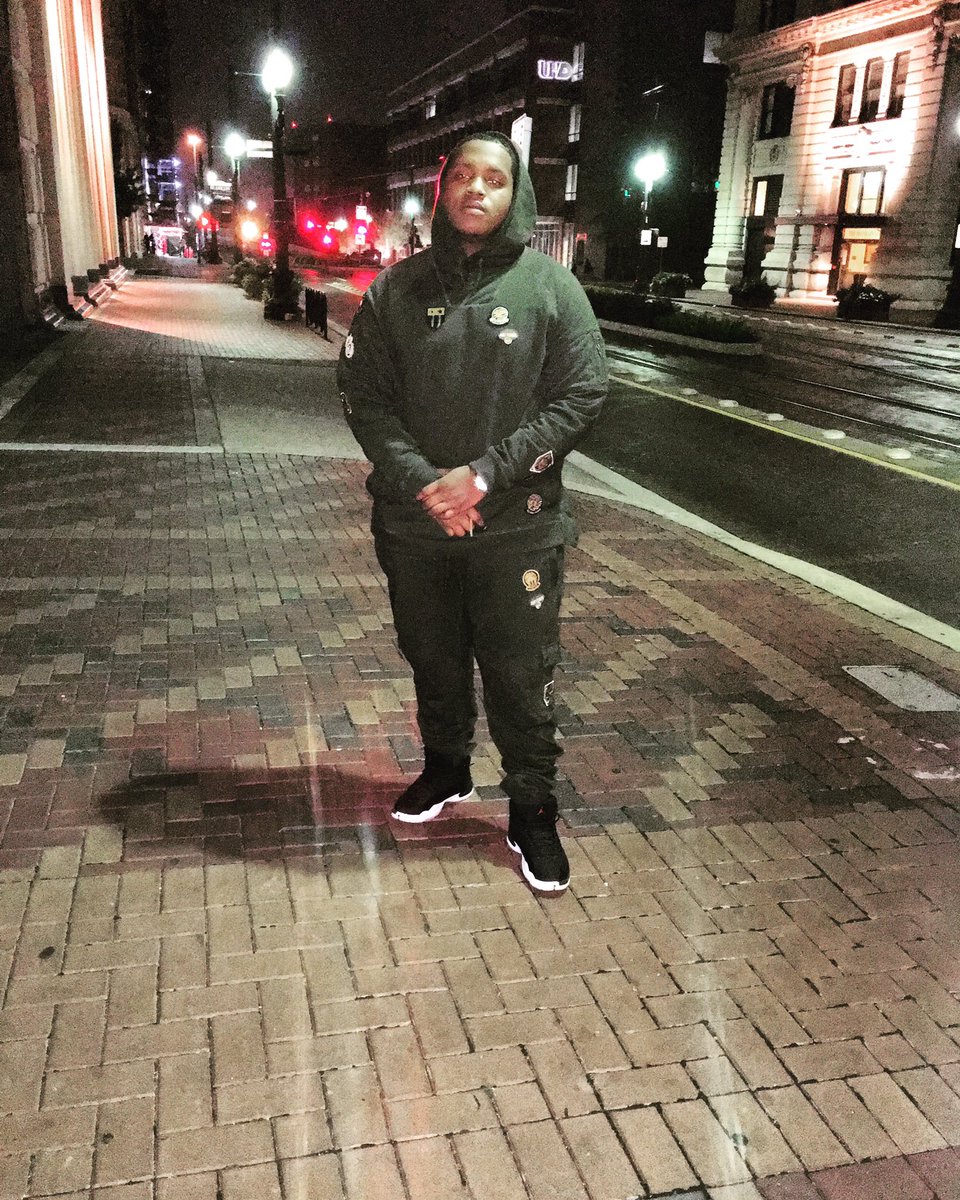 AAGRozay's tweet photo. #️⃣LongMoney🌐 https://t.co/MJ7o8pXk6j