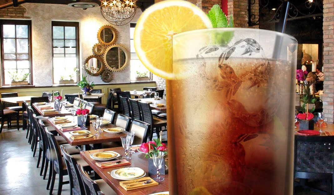 After Fidel Castro's death, restaurant gives free Cuba Libres, cafecitos fw.to/oICW5TI?utm_me… https://t.co/3lZ8dRvllw