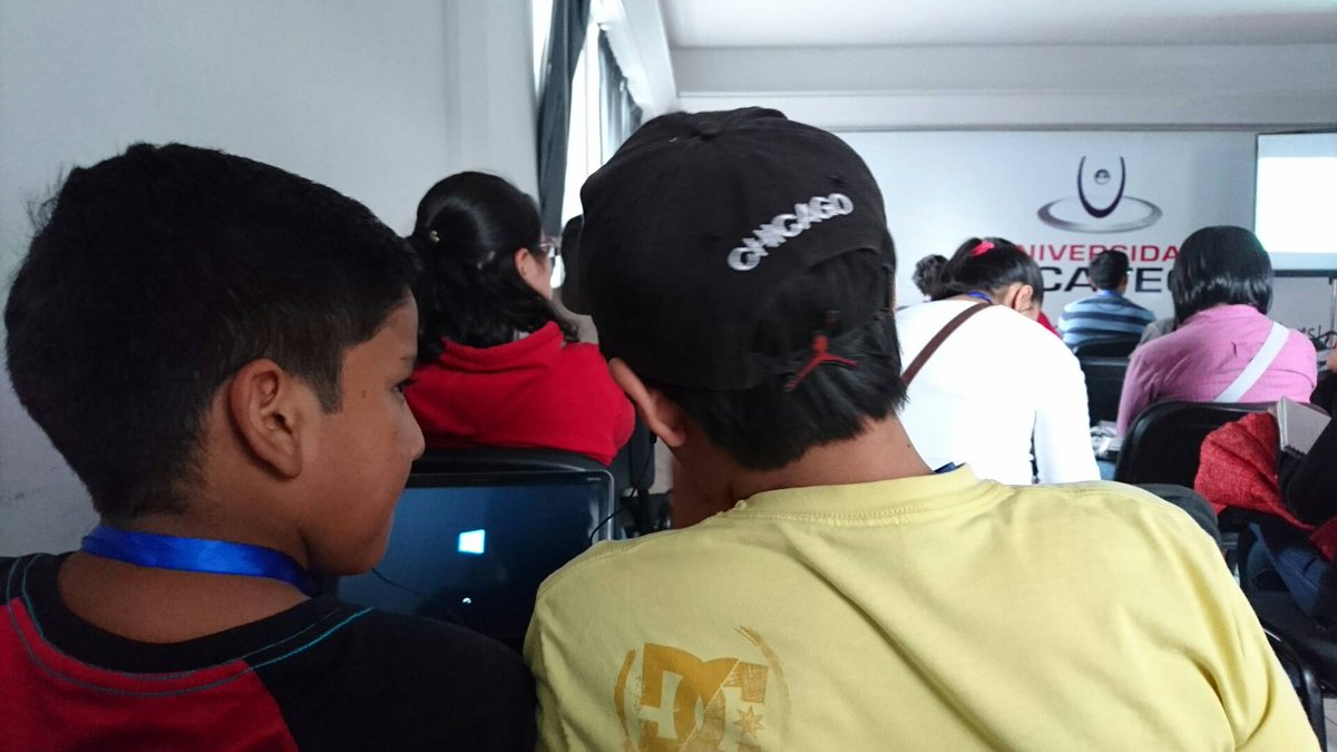 xjkwak's tweet photo. Niños presentes en el #DevFestCocha16 https://t.co/ayOPzKit0H