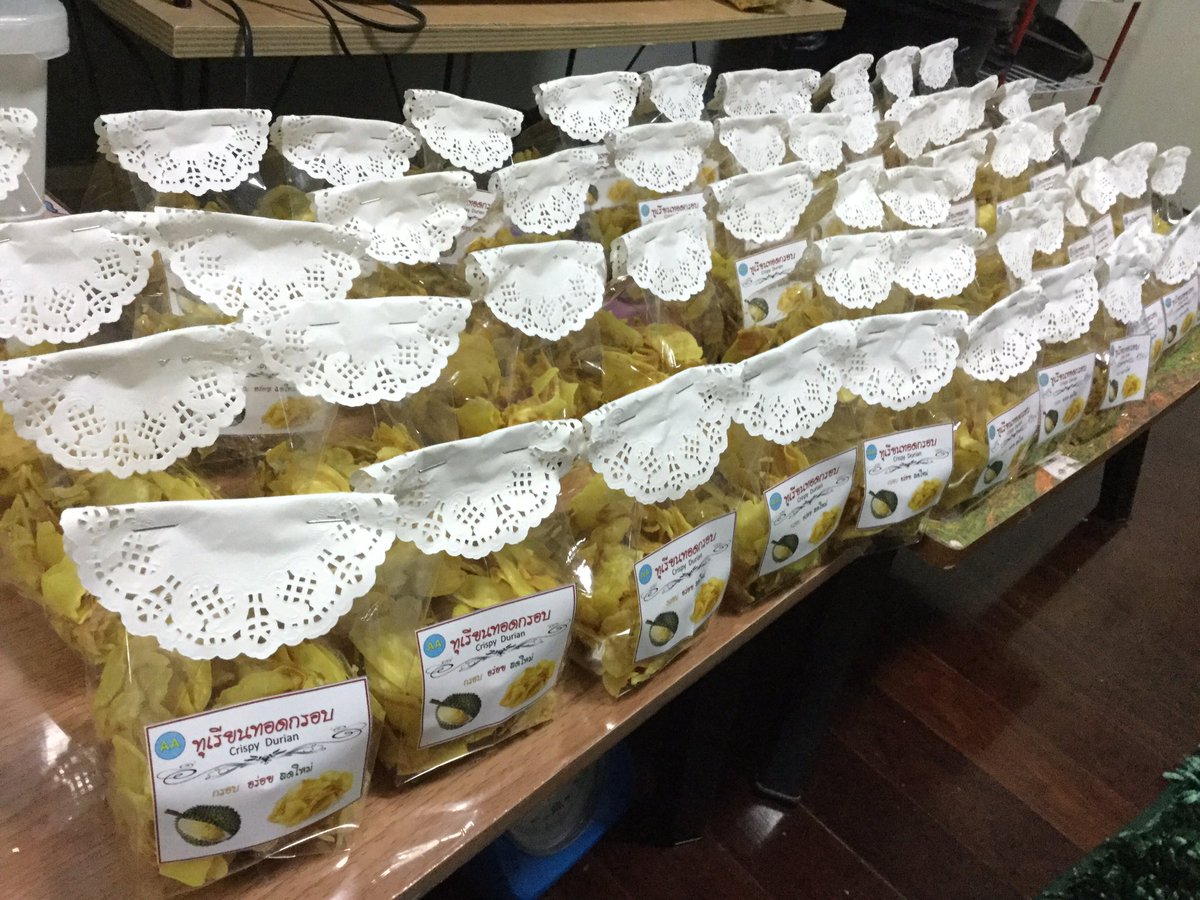 YingShlh's tweet image. #HappyChanyeolDay อ่ะแจกด้วยๆๆๆๆๆ เนื่องในวันเกิดพี่ปร๊าคคคค และแบคทำเรือเล่นแรง แจก ทุเรียนทอดจ้าาาา  รีไว้ๆ เดี๋ยวเราดีเอ็มหา ประกาศ 23:59