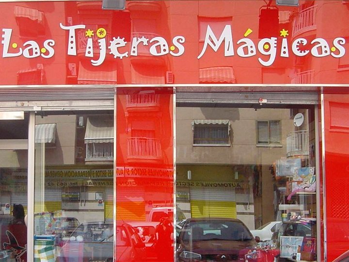 BcnFabrics's tweet photo. Nuevo punto de venta de telas #BarcelonaFabrics en #Elche #Alicante: Las Tijeras Mágicas @tijerasmag https://t.co/WxVIjV4ZhI #patchwork https://t.co/aQa5bFgPWn