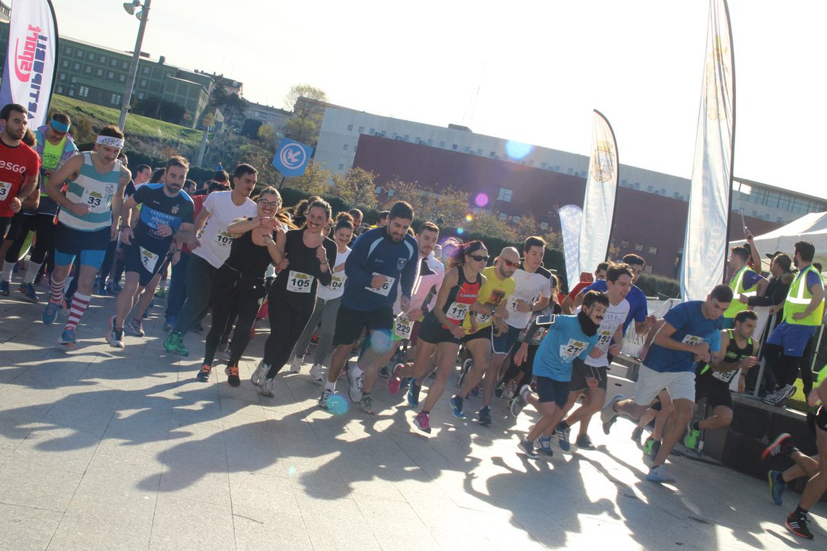 Maflow_Spain's tweet photo. #RunForMovember, galería de imágenes I Carrera Solidaria Contra el Cáncer de Próstata.
🏆 https://t.co/ijD0AinOpu https://t.co/wIpOUNp2zC