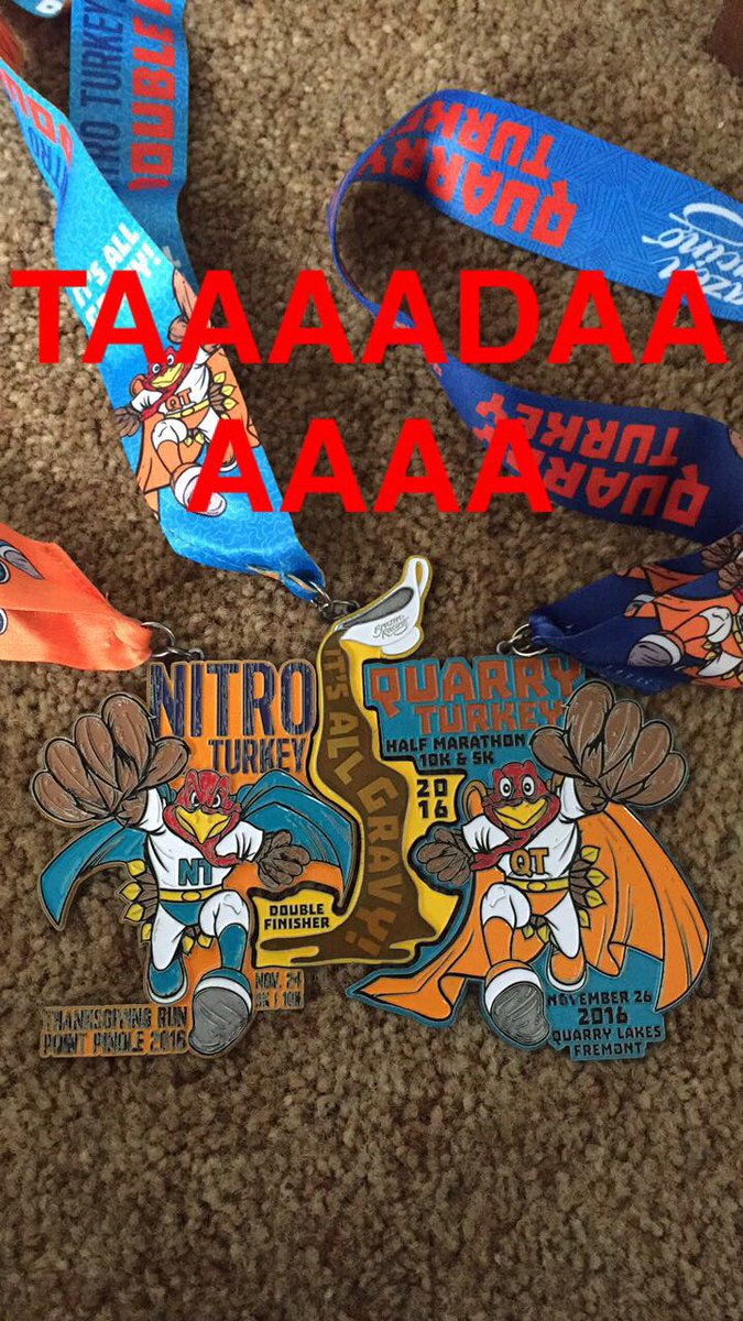 phamfatale_'s tweet photo. Ran #NitroTurkey on thanksgiving, ran #QuarryTurkey 2 days later, get a 3rd medal = MEGA MEDAL! #mydinnerwaschasingme 😂 https://t.co/ydfpvKwIjJ