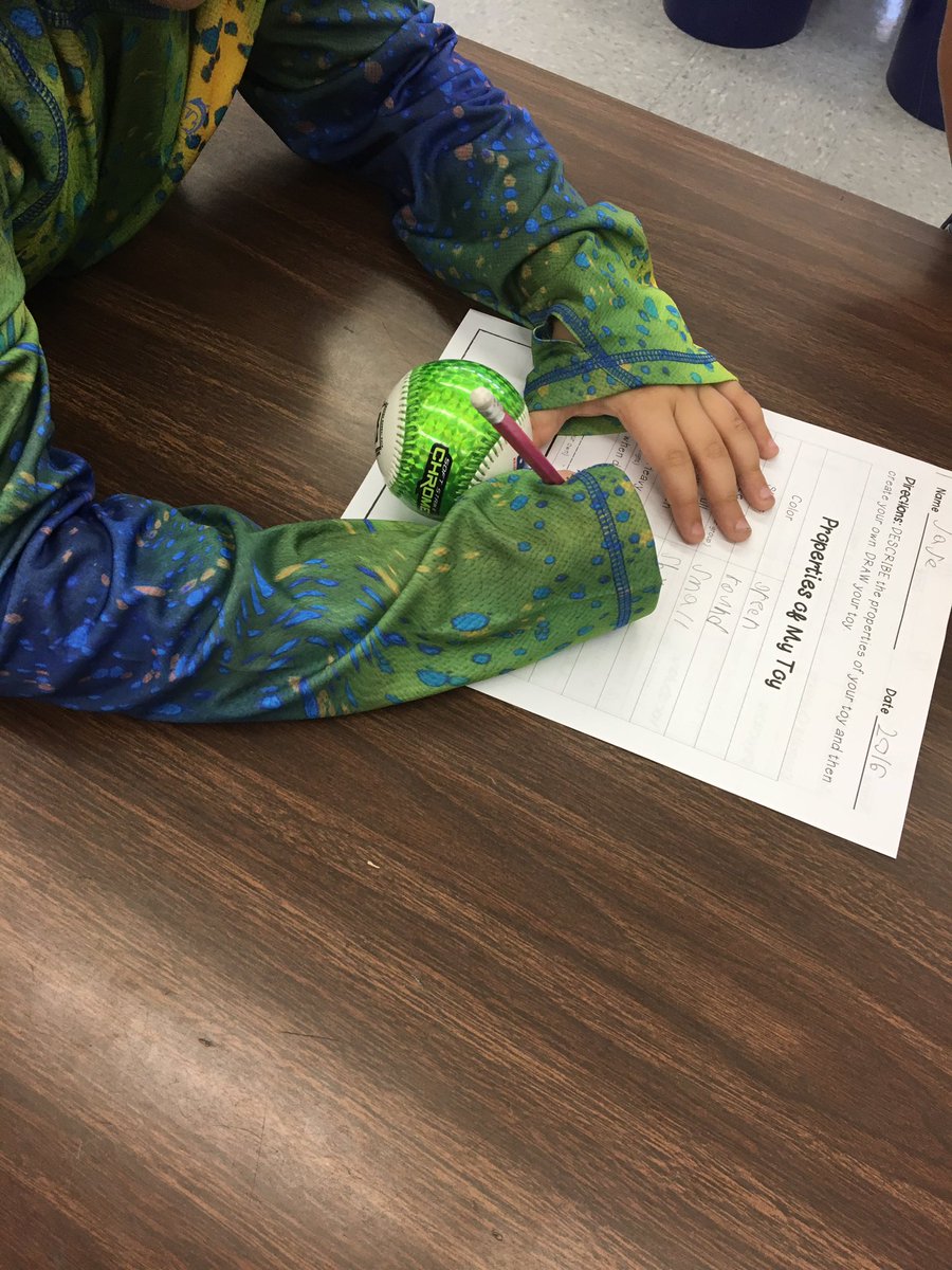 KkaatthhiiD's tweet photo. Properties of Matter allowed permission to bring a toy to school and then describe it! #integratingela #usingadjectives #sunriseleading https://t.co/60cg5qTPPL