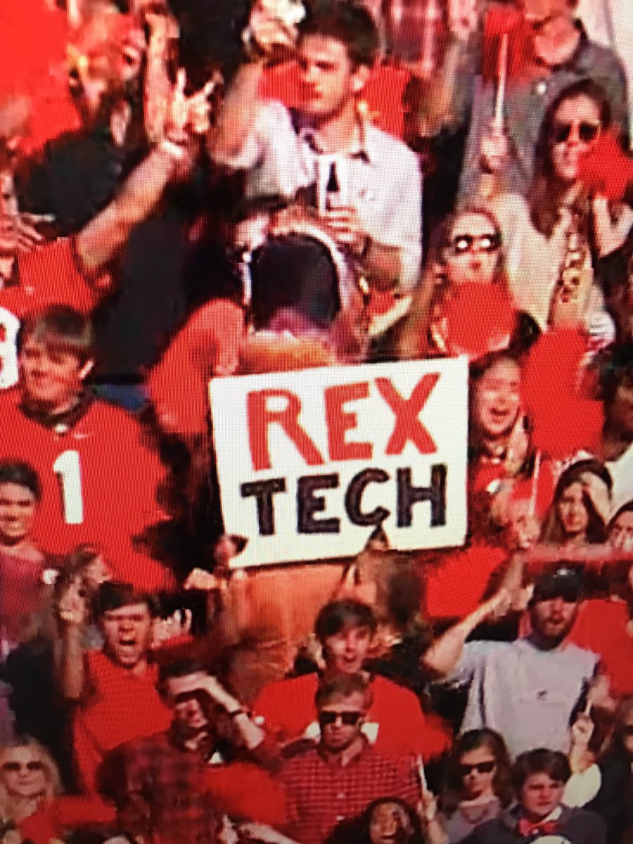 JakeAFarmer's tweet photo. Suck it nerds! #RexTech #GoDawgs https://t.co/IyZyGDeGib