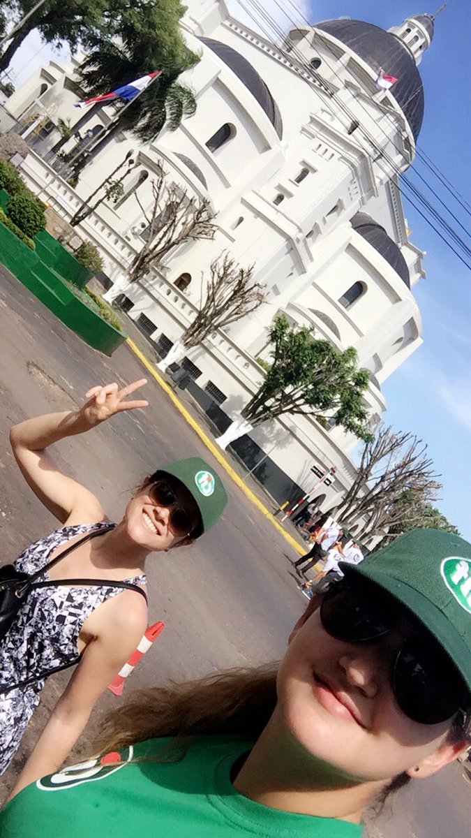 Pattymasd's tweet photo. #HagamosBrillarParaguay #efectoCif https://t.co/BsFFLwYcz6