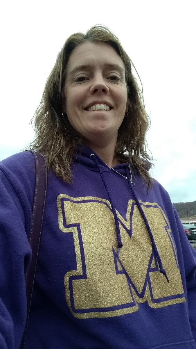 chellejean's tweet photo. Supporting our Cubs in West Virginia!! So proud of the boys! #Cubs #Monett #statechamps https://t.co/QNmT1SfP5z