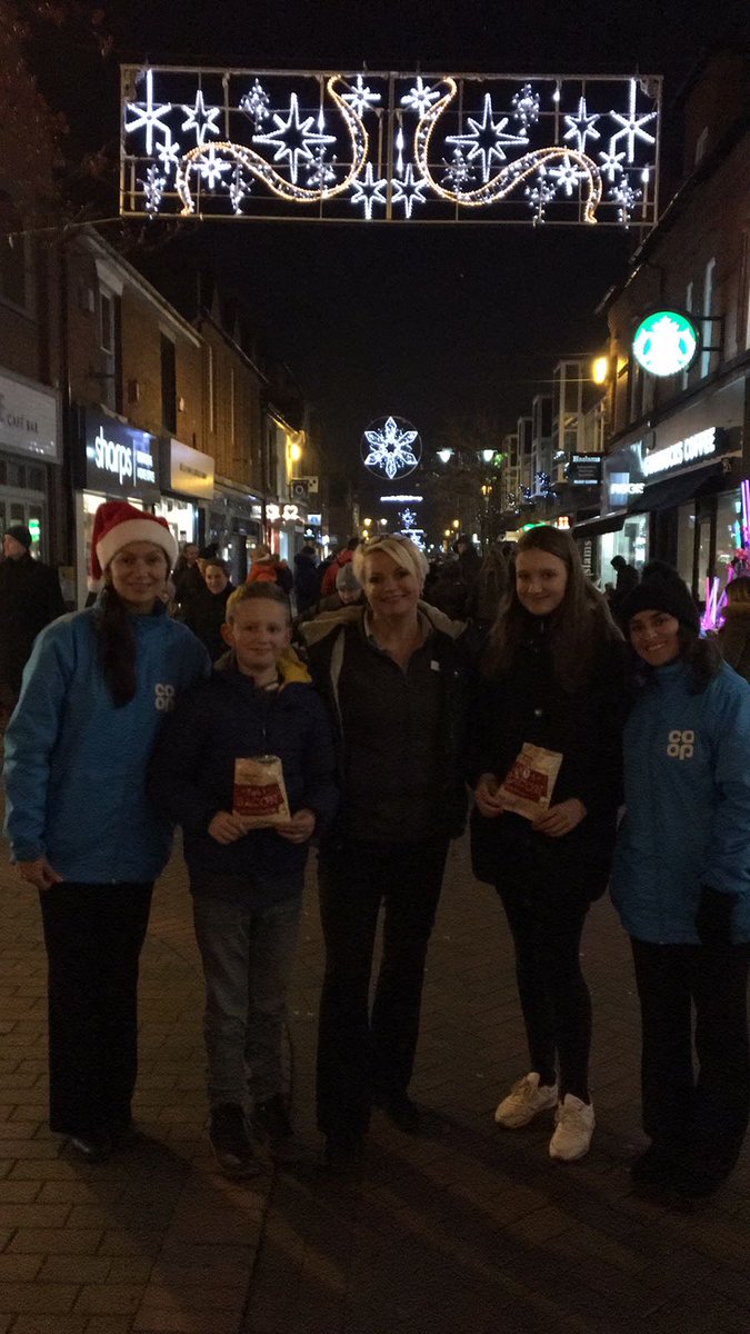 CoopWilmslow's tweet image. @CoopWilmslow getting involved in the community @ Xmas lights switch on #proudtobecoop @PaulGriffin18 @hattersrjh