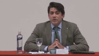 informativost5's tweet photo. Polémicas declaraciones del alcalde de Alcorcón:"El feminismo son mujeres amargadas y fracasadas" https://t.co/4S2tTOtLd7 https://t.co/fgtUHT3HKe