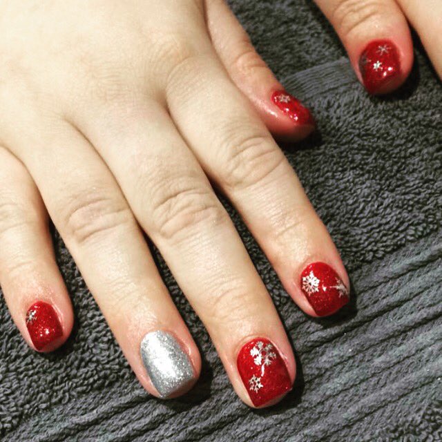 First set of xmas nails of the year done! Lcn gel-£30 acrylic-£25 gel polish-£20