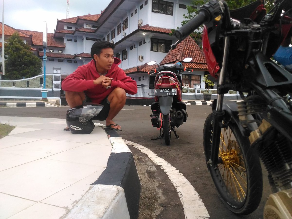 Indra Saputraa (@indrapesoks) on Twitter photo 