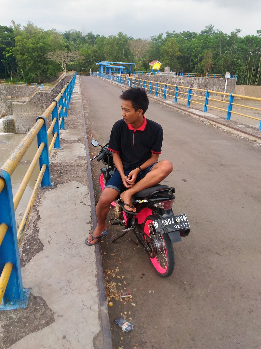 Indra Saputraa (@indrapesoks) on Twitter photo 