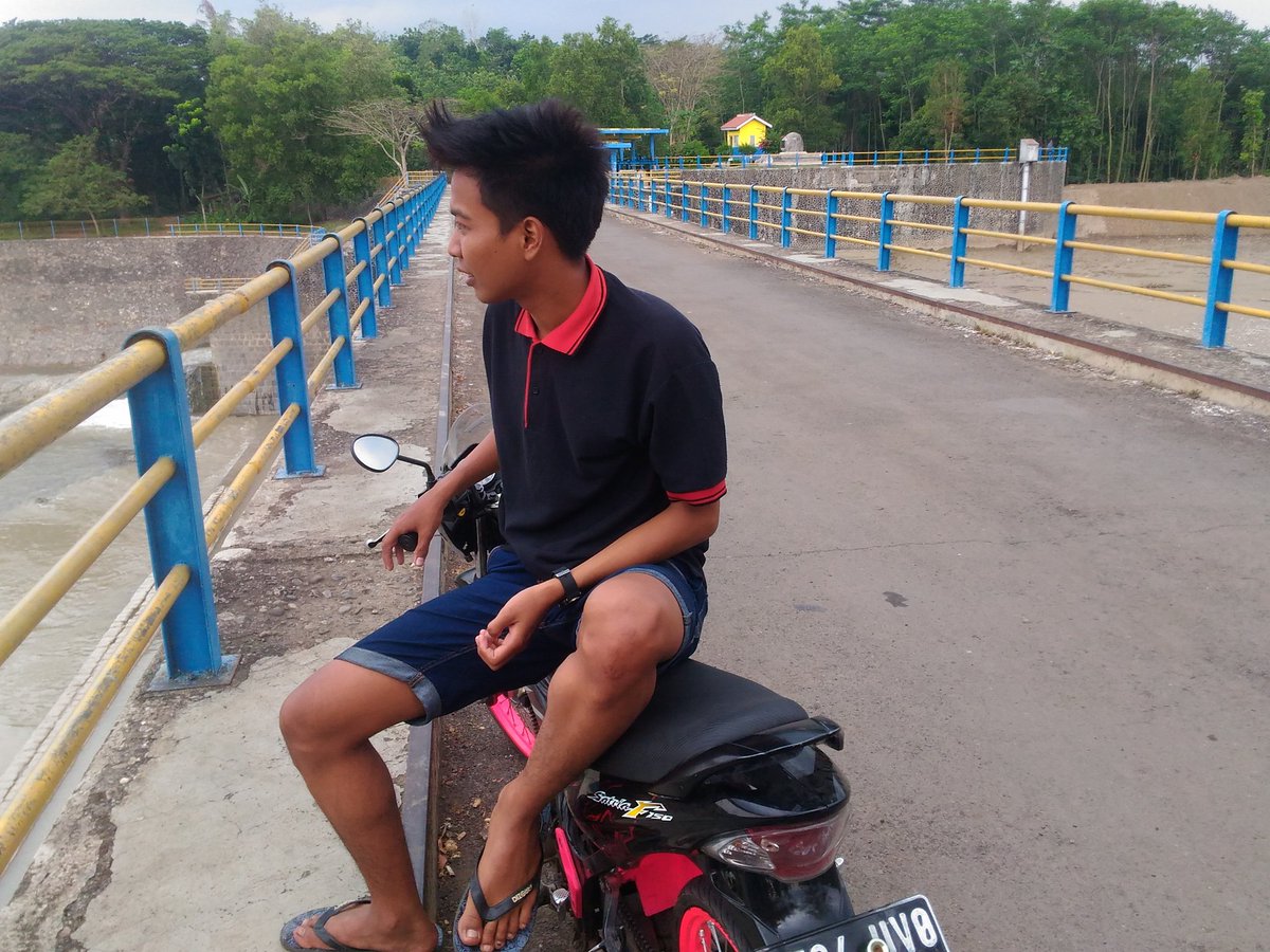 Indra Saputraa (@indrapesoks) on Twitter photo 