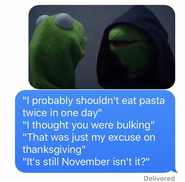 Manifestedrose2's tweet photo. #ithinkimfunny #thanksgiving #eatingpastatwiceinthesameday #reallyiwill #iguessitslegdaynow https://t.co/xOcXFK7uV2