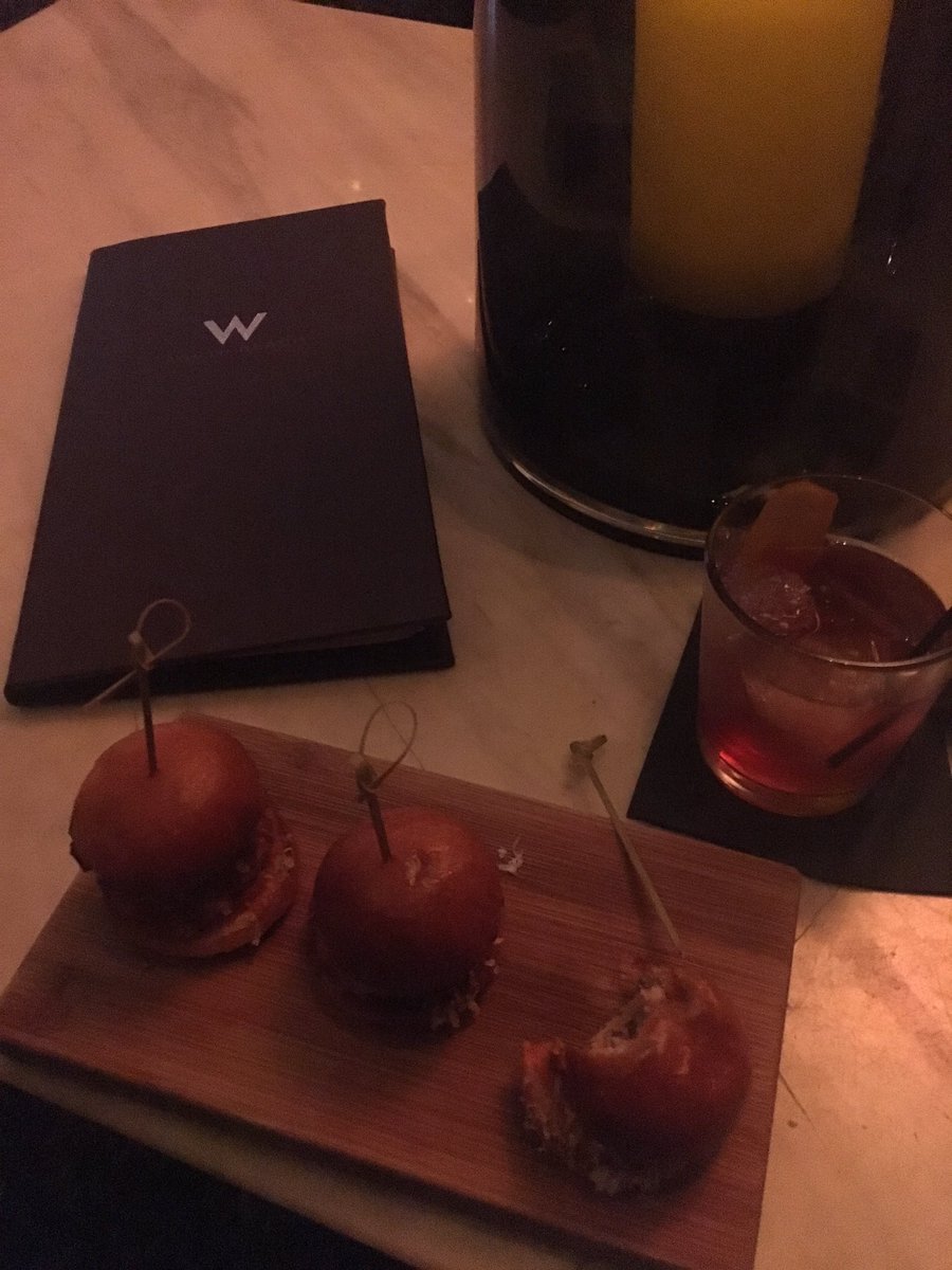 Pablolikes's tweet image. Sliders. Old fashioned. Do your worst. #cheatdeath