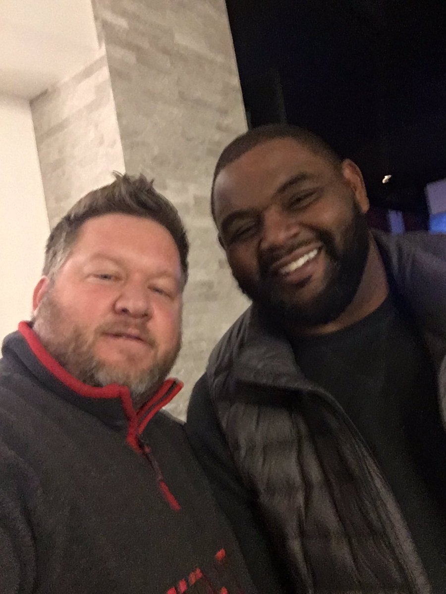 cosmictube's tweet photo. The greatest lineman in the history of football. #opace #gobucks #wehadmathclasstogether @OrlandoPace_HOF https://t.co/kbiCtUonlm