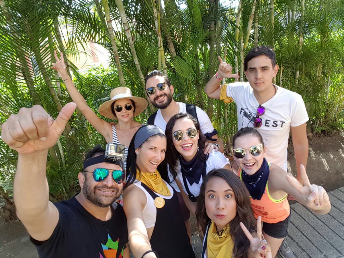 Modacapital's tweet photo. Hoy fue un día super intenso y lleno de retos!💪🏻👊🏻 ¡Discutimos, reímos y disfrutamos! 😏😄😂@PalladiumHotels #PalladiumRally 2016 https://t.co/QC0SF6FtyJ