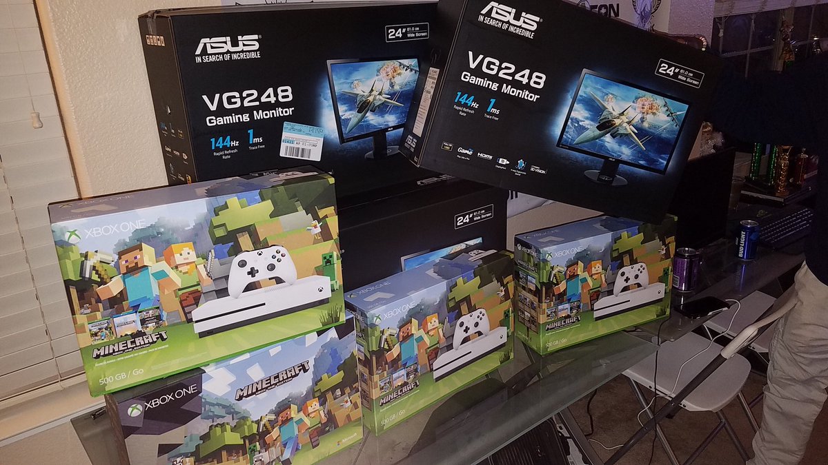 kaigai_consul2's tweet photo. #Giveaway it's live cone hang out in stream if you want to win!

RT/Like 

watch 

https://t.co/apC630k17Z https://t.co/eItNRLZHaP