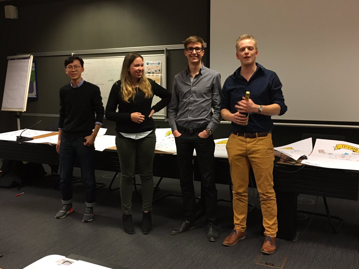 visualityEU's tweet photo. Prize for best story "XploData" #denguehack https://t.co/6mVaO5BKie
