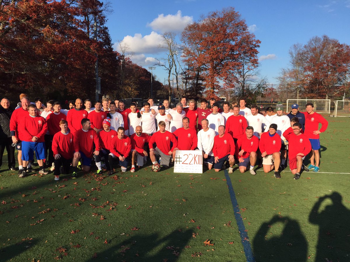 SSHSboysSoccer's tweet photo. Thanks to all the guys who came out to play today! #ssSoccer #AlumniGame https://t.co/29UOelYZUh
