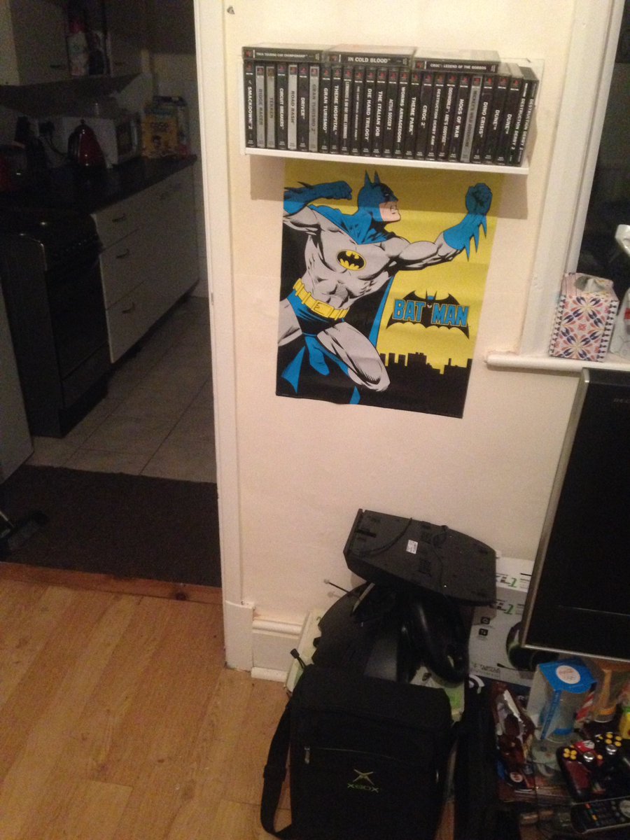ryanwrench2's tweet photo. Games room updated 1 https://t.co/Un0kW8J0k9