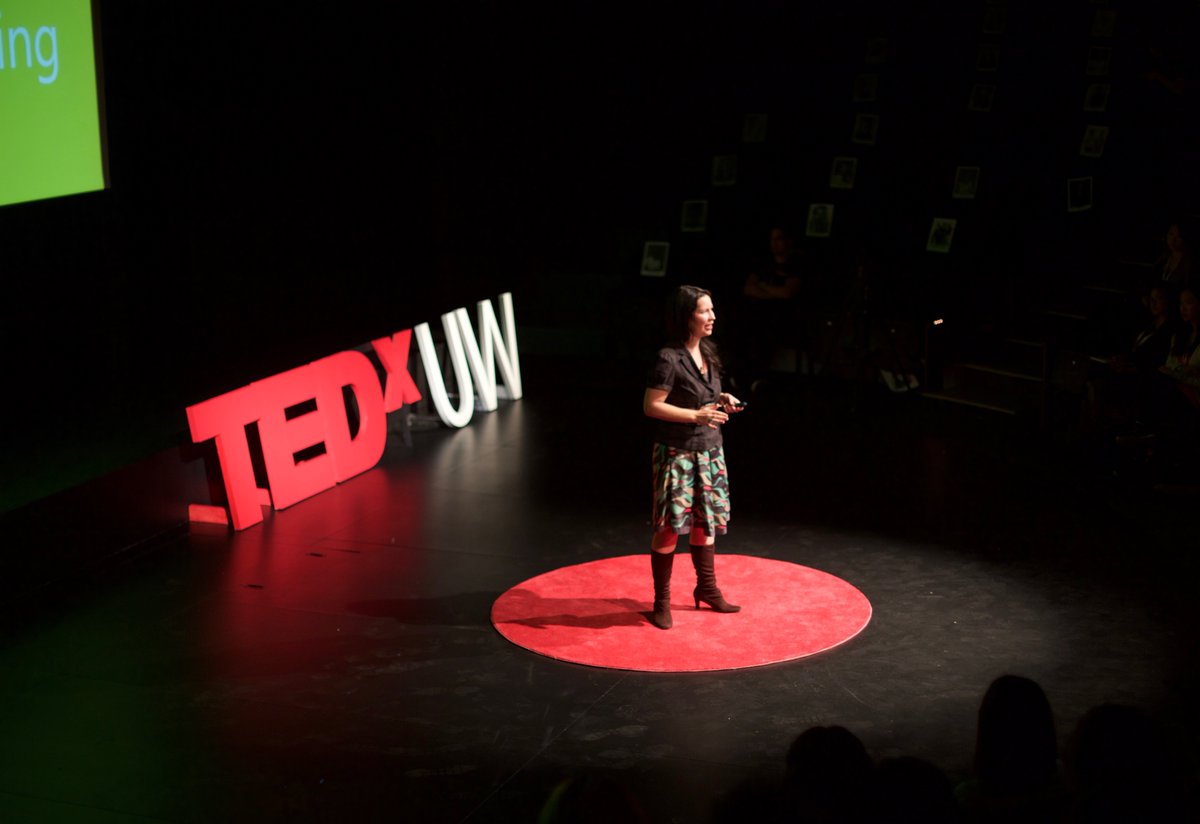 UWaterloo's tweet photo. And this concludes another fantastic, student-run #TEDxUW event. Congratulations to the @TEDxUW team, speakers, and sponsors! https://t.co/id0dIJgggT