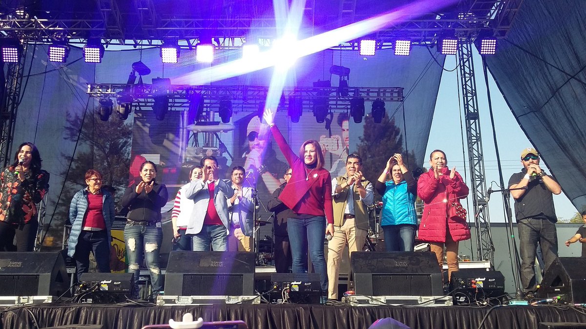 KarenQuirogaA's tweet photo. En 9 años hemos beneficiado a casi 2 millones de estudiantes de bachillerato. Seguiremos luchando por más recursos. #9AniversarioPrepaSi https://t.co/VFNXwtjE4V