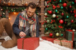 RefineandRenew's tweet photo. Best 2016 Holiday Gifts for Your Man  by Tommy Smith - https://t.co/Kky5M9kBXd https://t.co/c0N78smejN