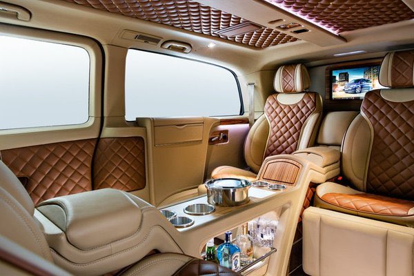 LSBandandCrew's tweet image. A new generation V Class with all new tested floor system and EU Approved choice of rear passenger seating built  within MB design weight