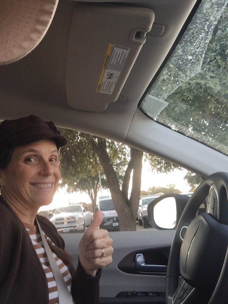 baughc2's tweet image. Test driving the Pacifica, go Degan #wearedegan #thankshuffines