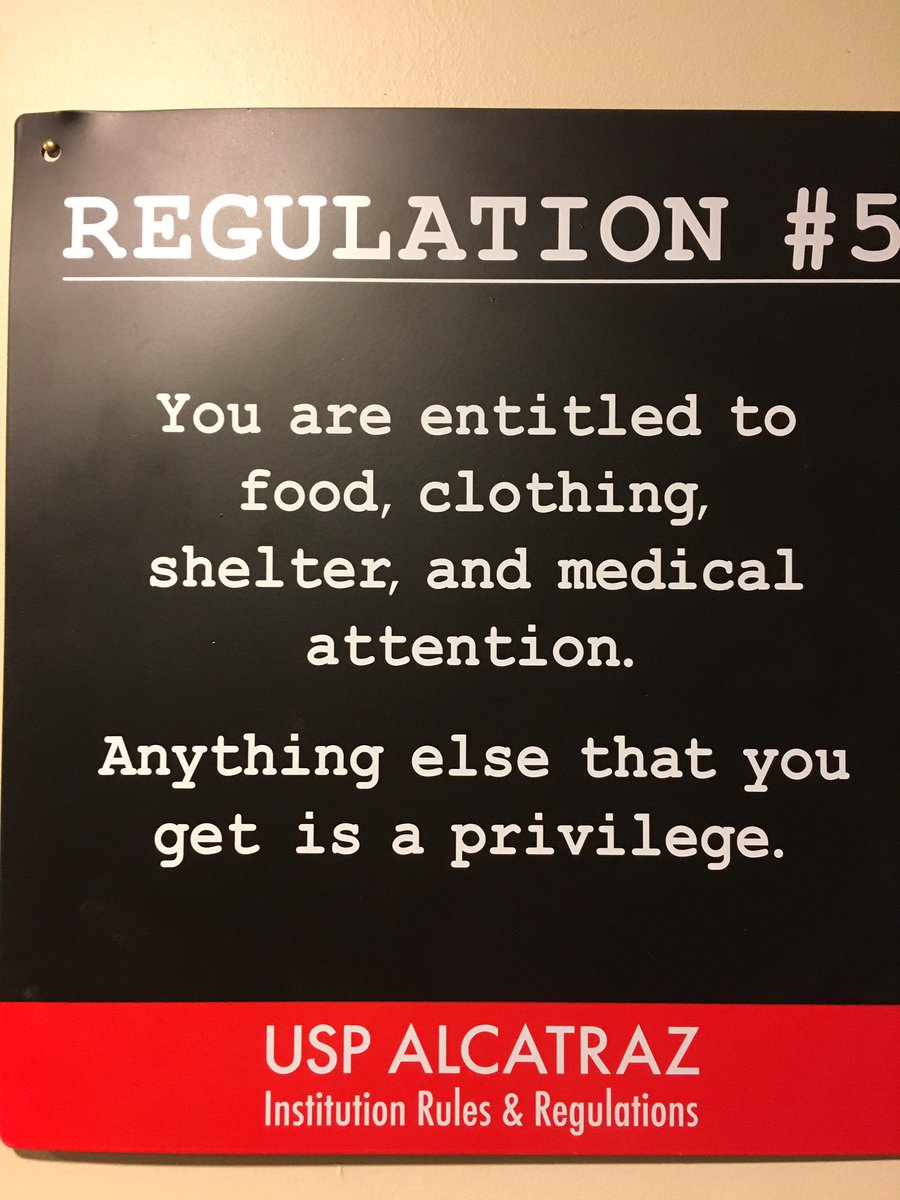 PaulRobertsSTL's tweet photo. Hopefully everyone is thankful for their privileges this holiday season. https://t.co/fzQUI1pARE