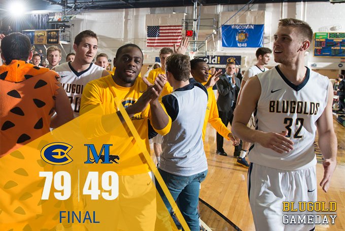 The Blugolds advance to 4-0 as they defeat Marian here at Zorn on Thanksgiving weekend. 

#GoBlugolds #NeverSatisfied