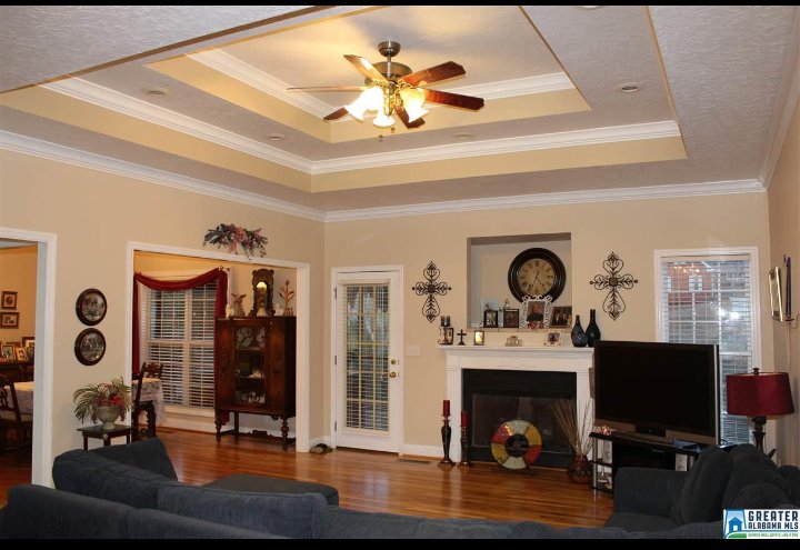 The_ButlerTeam's tweet photo. *NEW LISTING*
285 Anna Brook Ln. Oxford
$199,900
3 BR, 2 baths, corner lot, NEW carpet, hardwood floor, much more! Call the #ButlerTeam https://t.co/JxaRFuFT7B