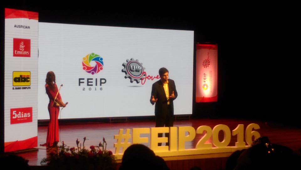 cadiempy's tweet photo. El Econ. Cesar Paredes habló de "Como cotizar en la bolsa de valores" en el Foro de emprendedores industriales del paraguay #FEIP2016 https://t.co/MbV22Fnj8Q